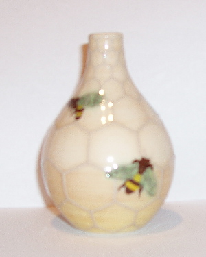 Dennis Chinaworks - Bee